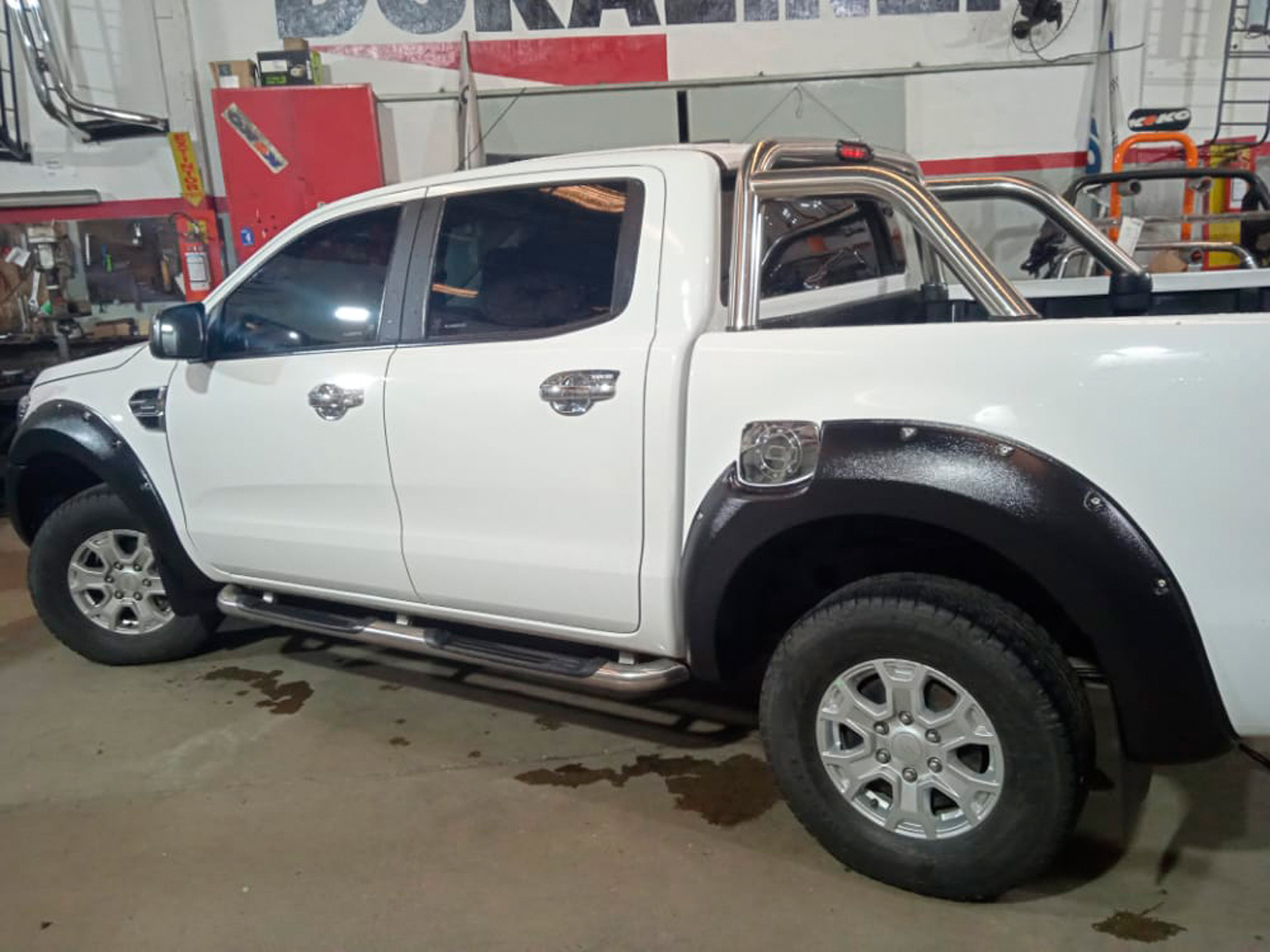 Fenders Spaco Plástico Ford Ranger T6 Negro - Image 2