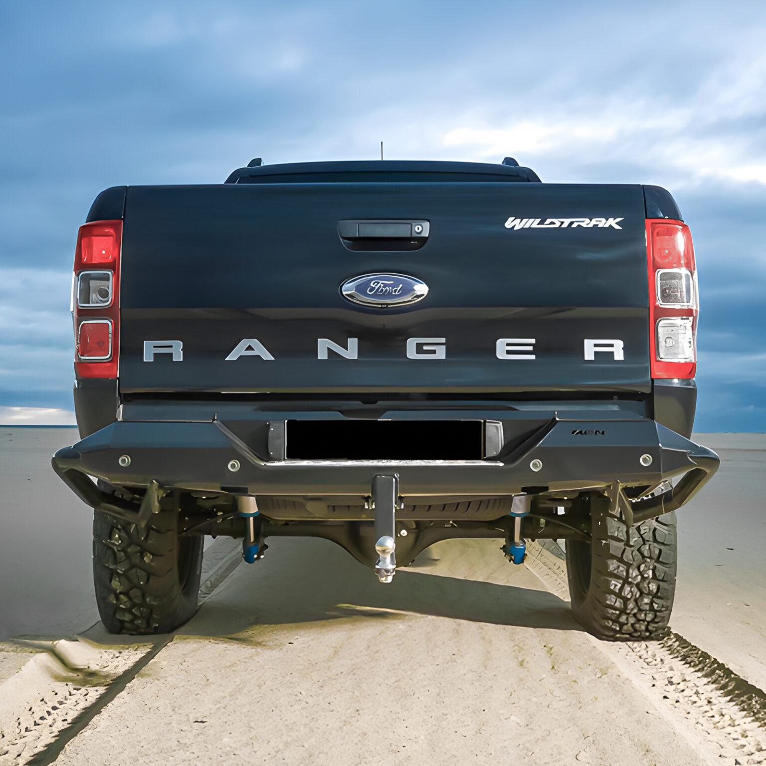 Paragolpe Trasero AFN Acero Ford Ranger 2012-2022 Negro - ProtecCar
