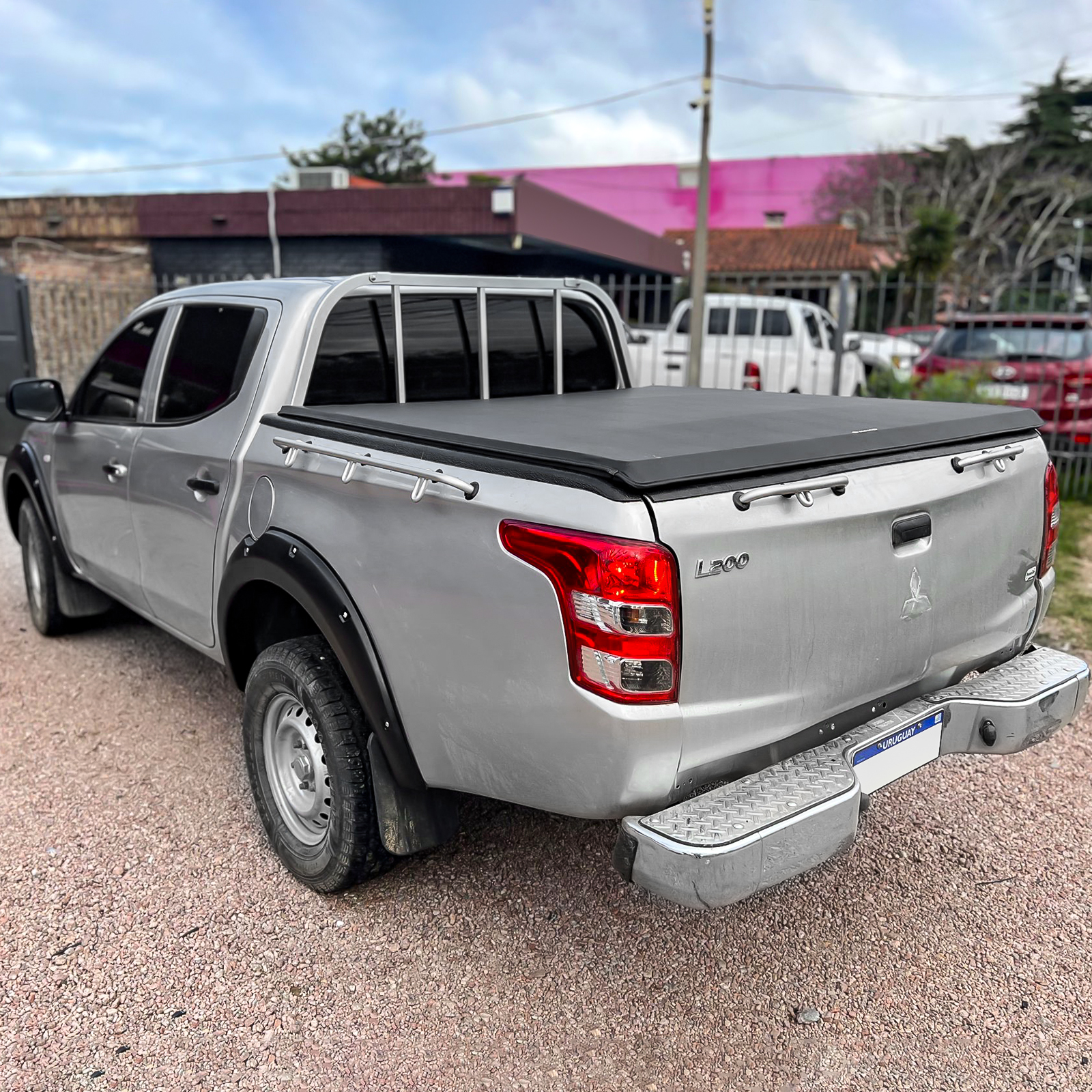Lona Marítima Keko Flex Mitsubishi L200 DC Con Reja 2018+ - Image 4
