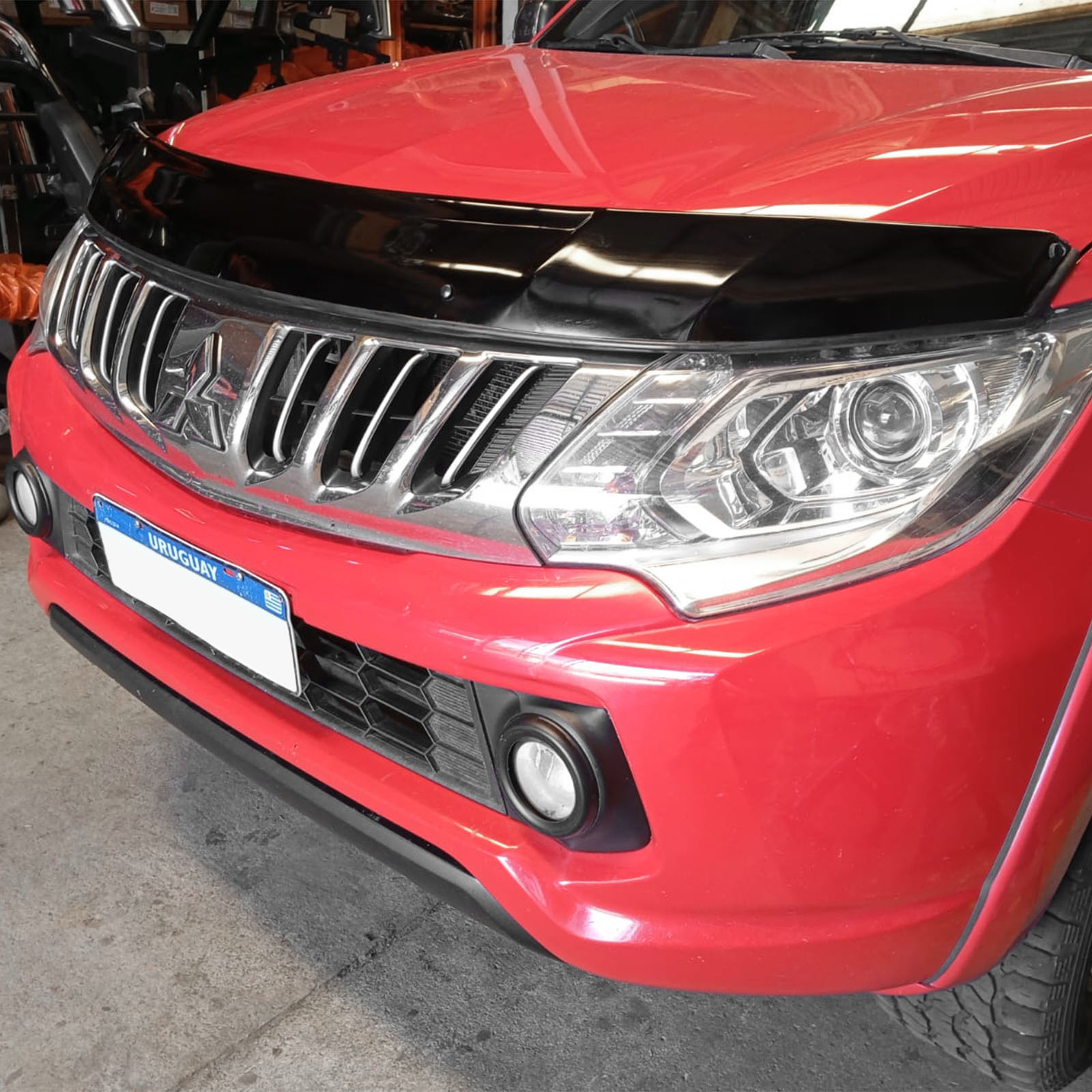 Deflector De Capó Maxliner Mitsubishi L200 Triton 2015+ - Image 4