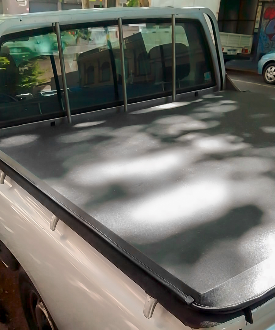 Lona Marítima Keko Nissan D21 y D22 Doble Cabina C/Barra - Image 4