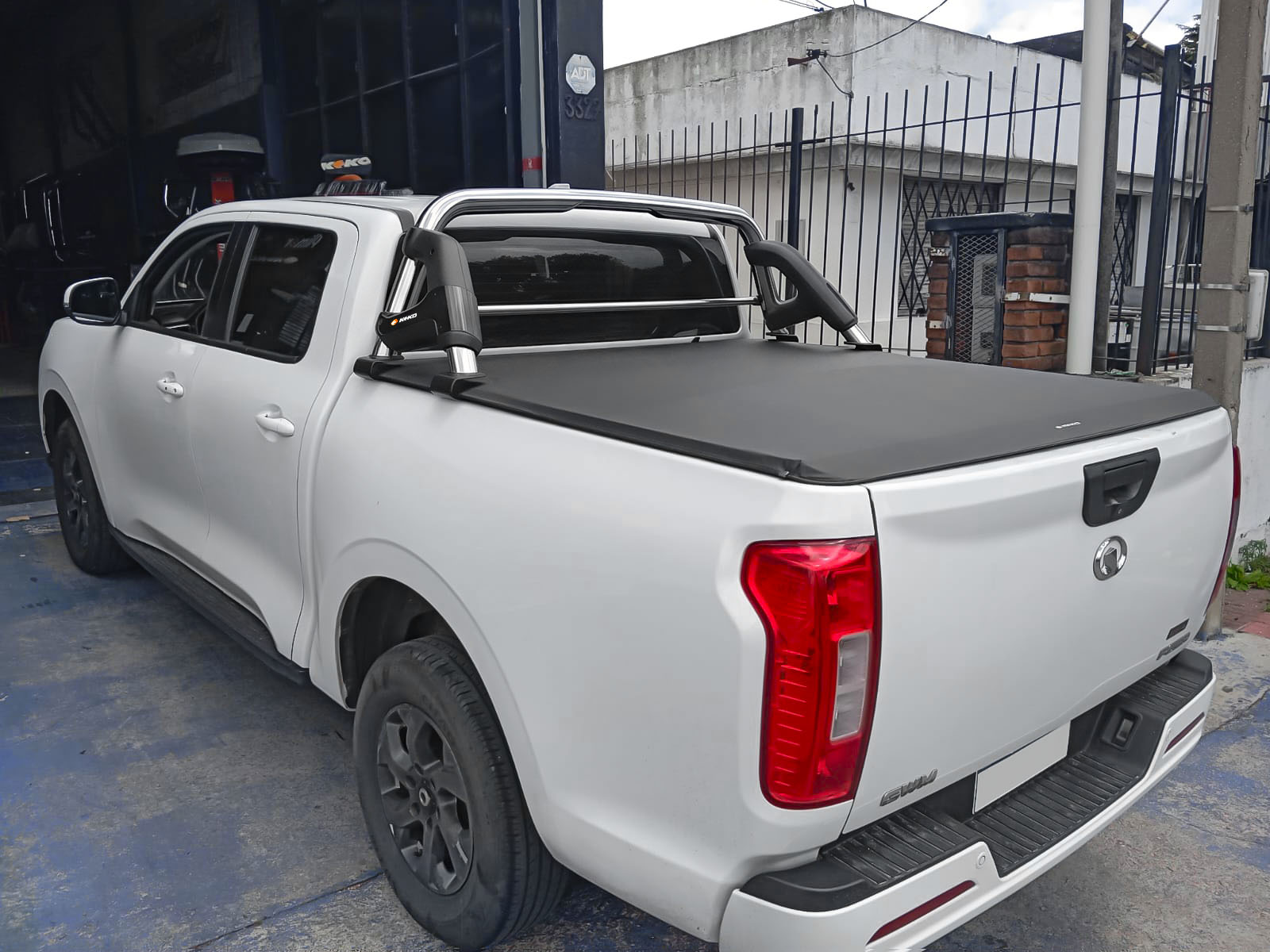 Barra Antivuelco Keko K3 Great Wall Poer 2021+ DC Cromado - Image 4