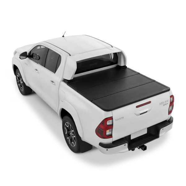 Tapa Rígida Trifold Spaco Toyota Hilux SRX DC C/Barra 2024+
