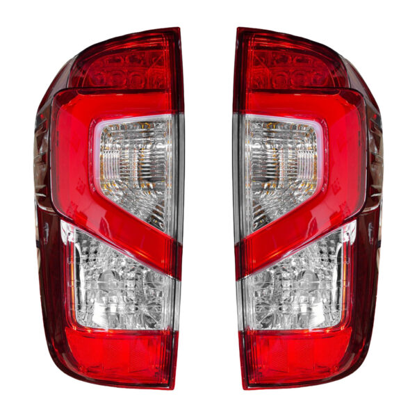 Kit Faros Traseros Led Spaco Plástico Nissan NP300 2021+